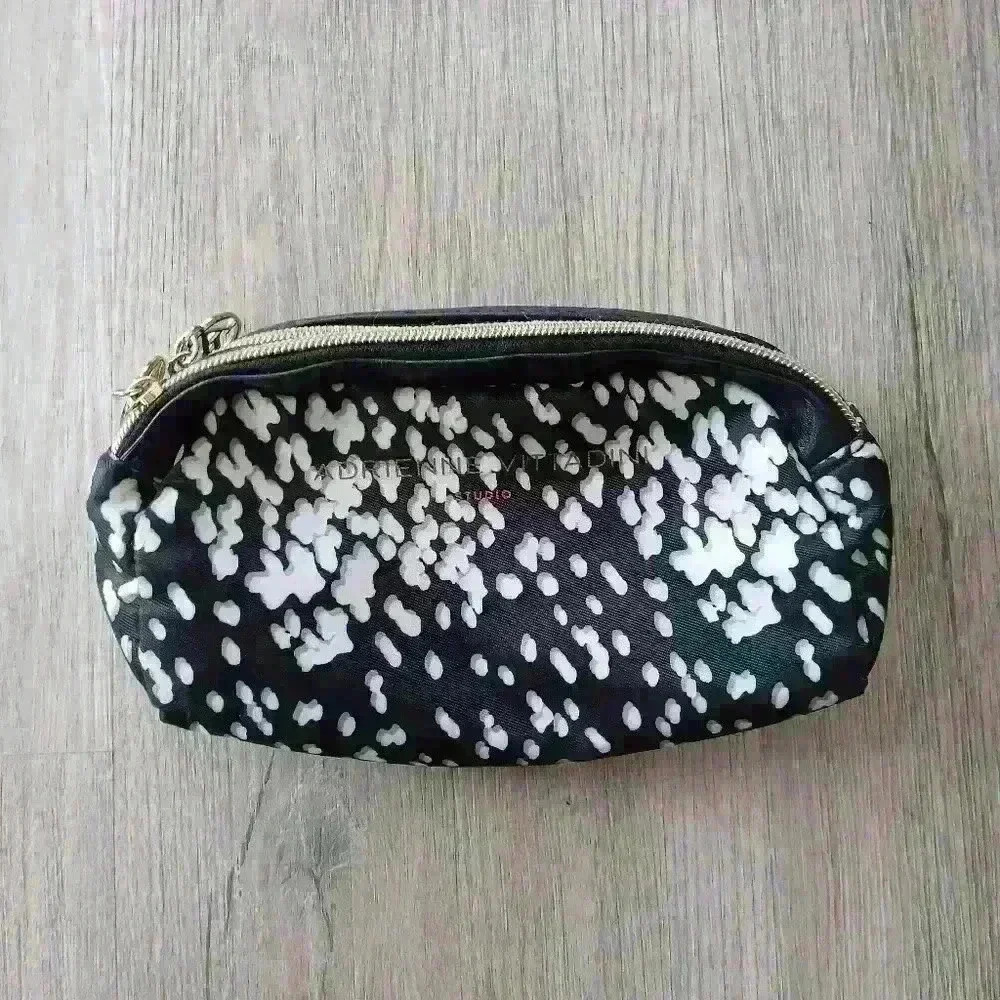 Adrienne Vittadini Cosmetics pouch black and white
